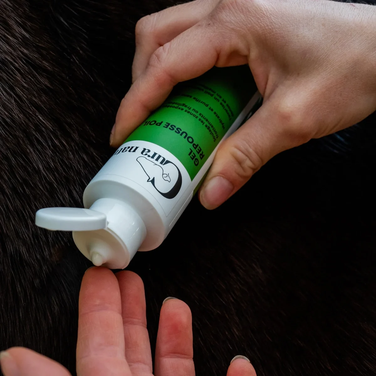 Gel repousse poil